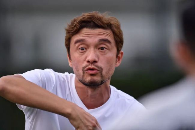 调教play放置露出
